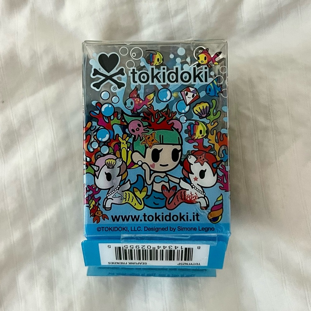 Tokidoki Keychain Mystery Box - Picture 1 of 2